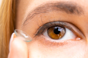 How to Safely Remove a Stuck Contact Lens